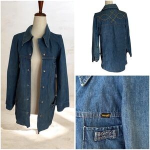 Vintage Wrangler Embellished Long Denim Blue Jean Jacket Pearl Button